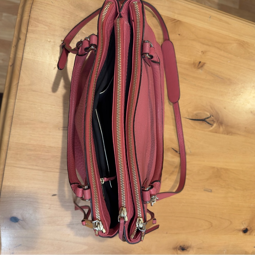 Coach Leather Bag - Picture 9 of 9